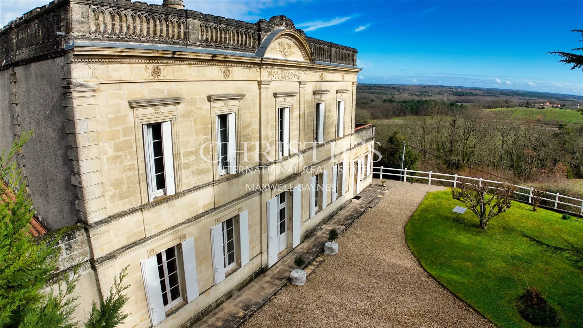 Maison à vendre, 365m², Saint-Emilion