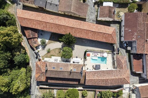 Maison 15 pièces 450 m² · à Saintes · 450 m² · 1 367 400 €
