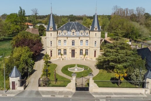 Local commercial 1200 m² · à Blaye · 1 200 m² · 3 300 000 €