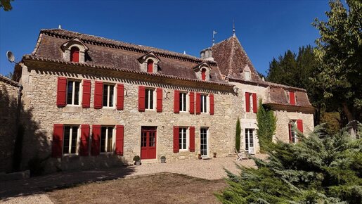 Maison 25 pièces 586 m² · à Fougueyrolles · 586 m² · 1 347 000 €