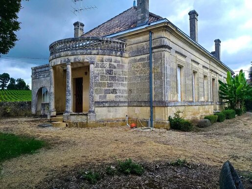 Maison 24 pièces 540 m² · à Blaye · 540 m² · 950 000 €