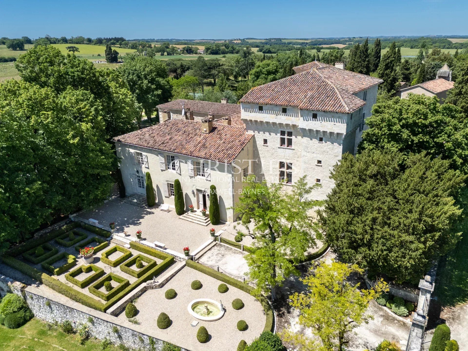 Maison à vendre, 920m², Auch