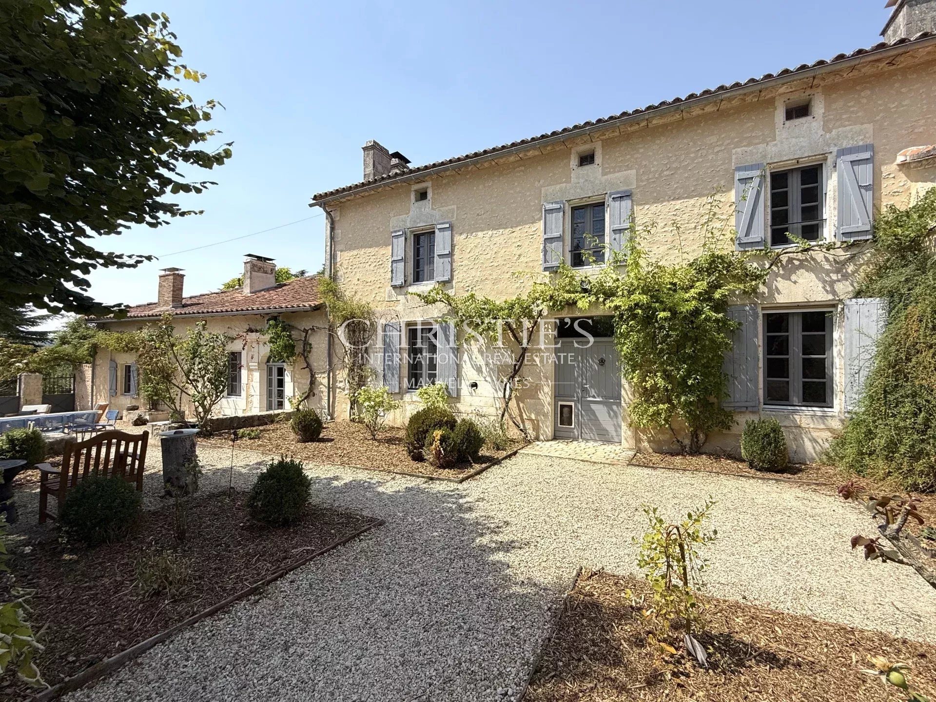 Maison à vendre, 425m², Angoulême