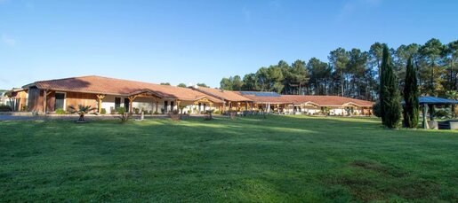 Local commercial 1450 m² · à Casteljaloux · 1 450 m² · 2 340 000 €