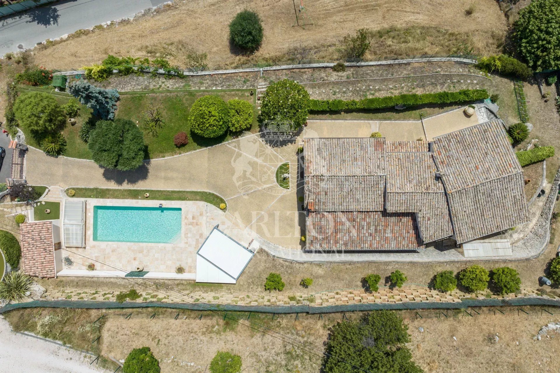 Haven of peace, near Nice, villa with swimming pool - Widok 2