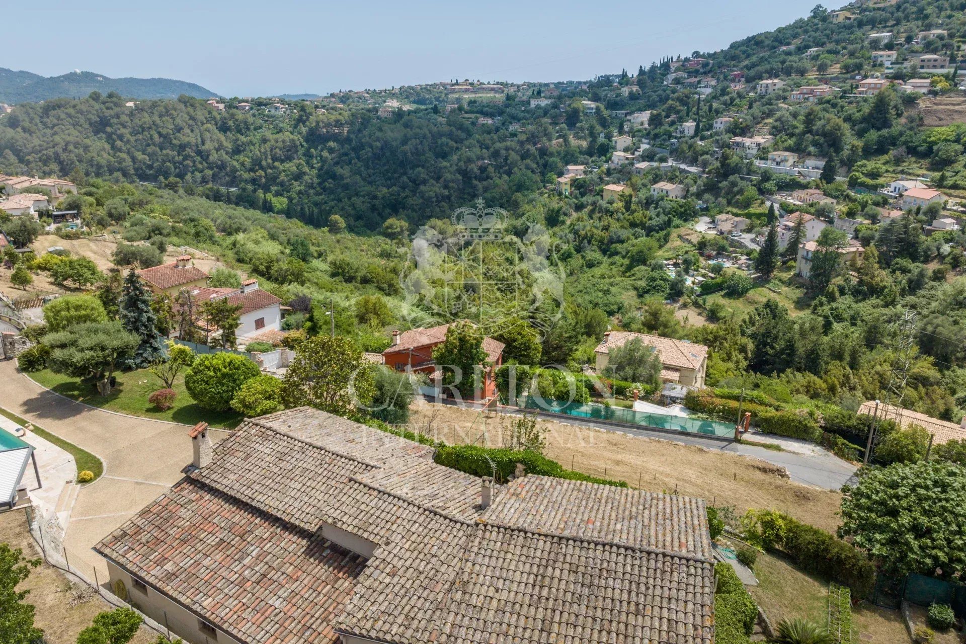 Haven of peace, near Nice, villa with swimming pool - Widok 4
