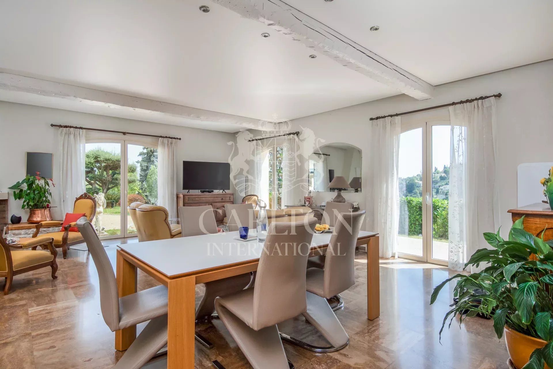 Haven of peace, near Nice, villa with swimming pool - Widok 5
