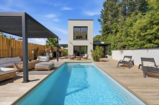 Maison 4 pièces 120 m² · à Vendargues · 120 m² · 649 000 €