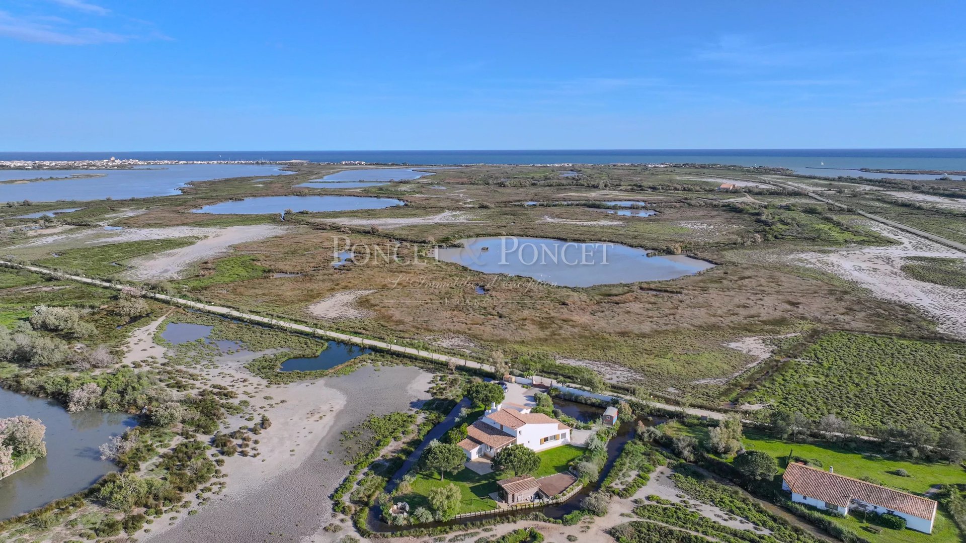 Maison à vendre, 200m², Saintes-Maries-de-la-Mer