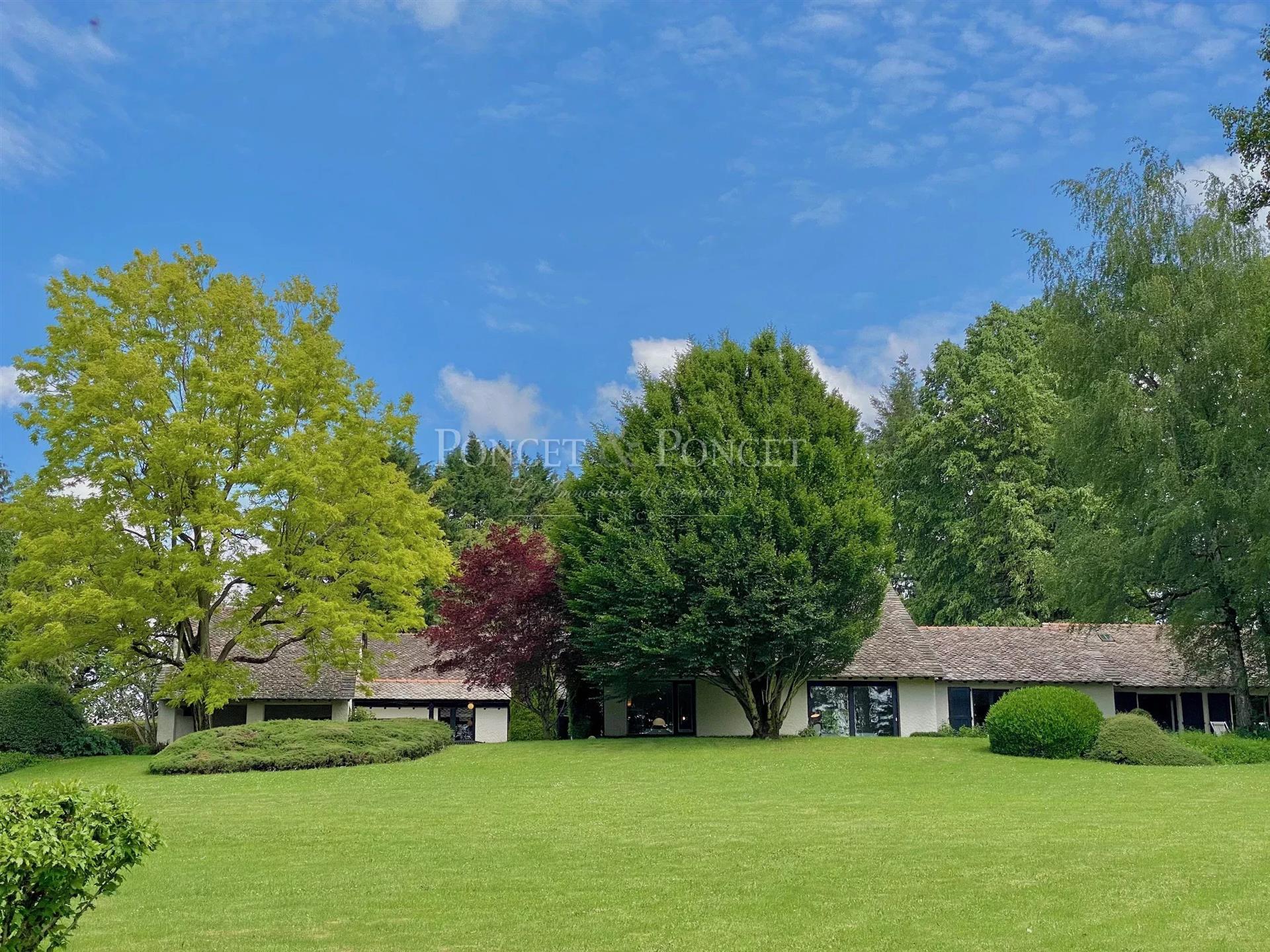 Maison à vendre, 330m², Rodez