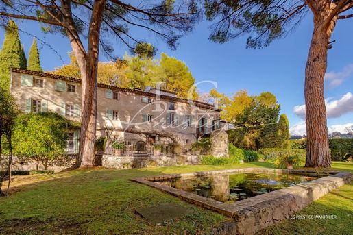 Maison 17 pièces 639 m² · à Grasse · 639 m² · 5 950 000 €