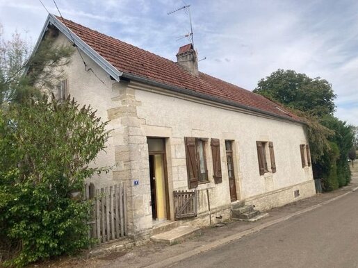 Maison 115 m² · à Champagne-sur-Vingeanne · 115 m² · 85 000 €