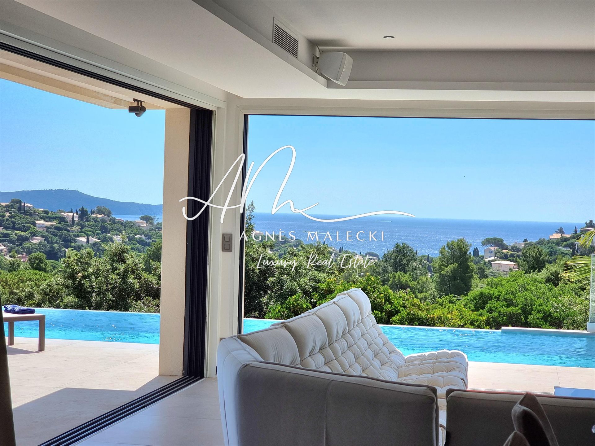 Maison à vendre, 250m², Cavalaire-sur-Mer
