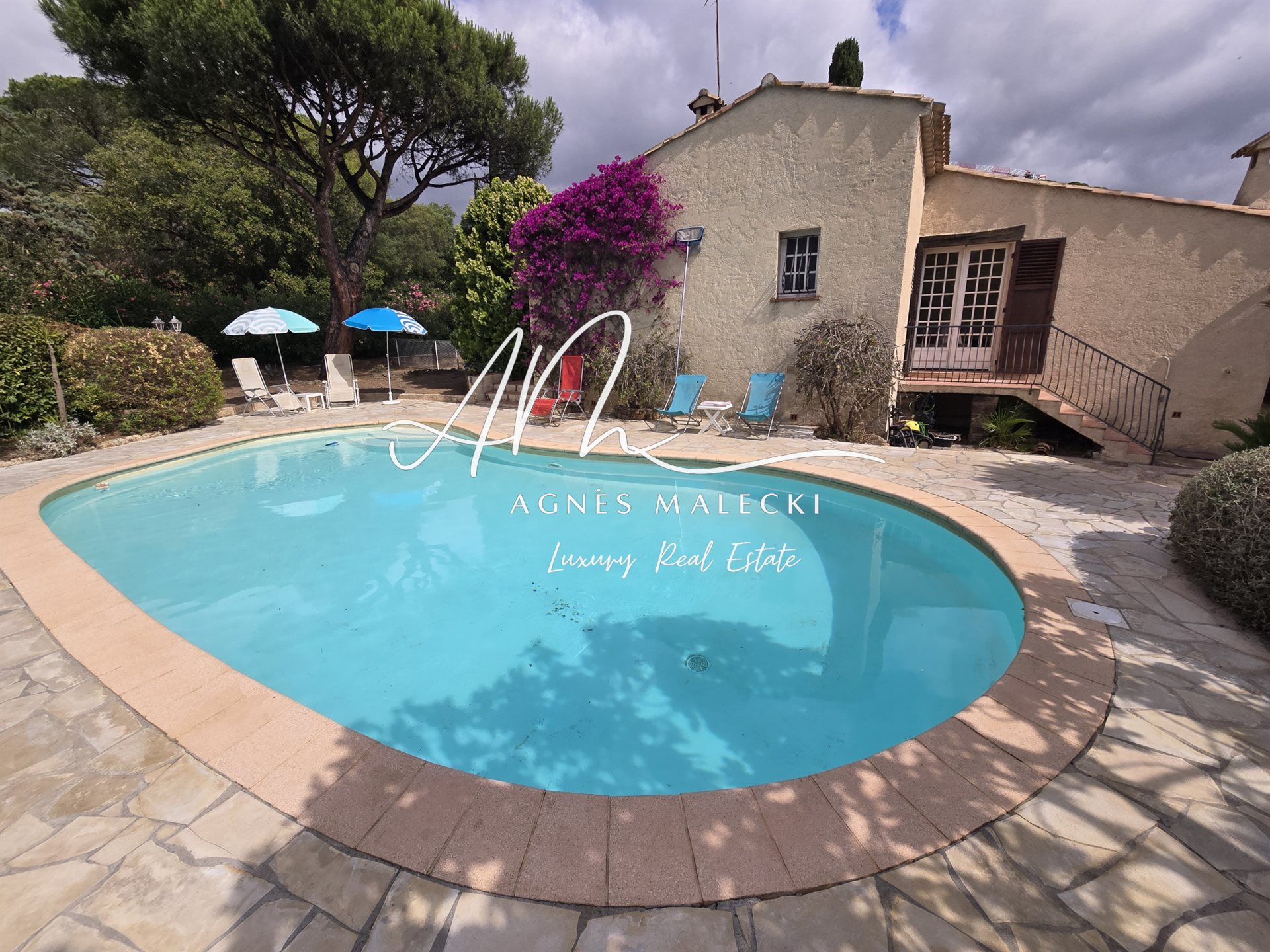 Maison à vendre, 100m², La Croix-Valmer