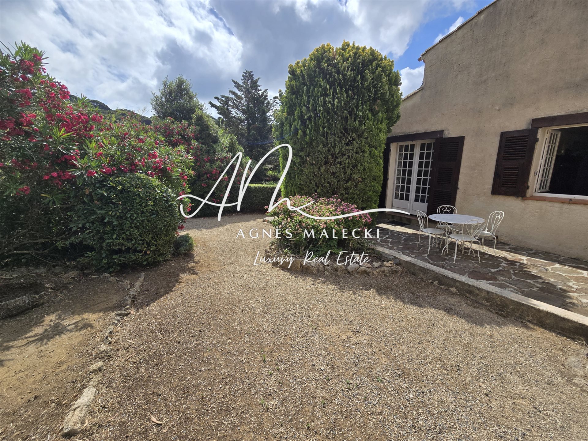 Maison à vendre, 100m², La Croix-Valmer