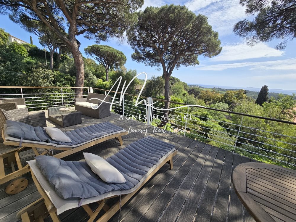 Maison à vendre, 150m², La Croix-Valmer
