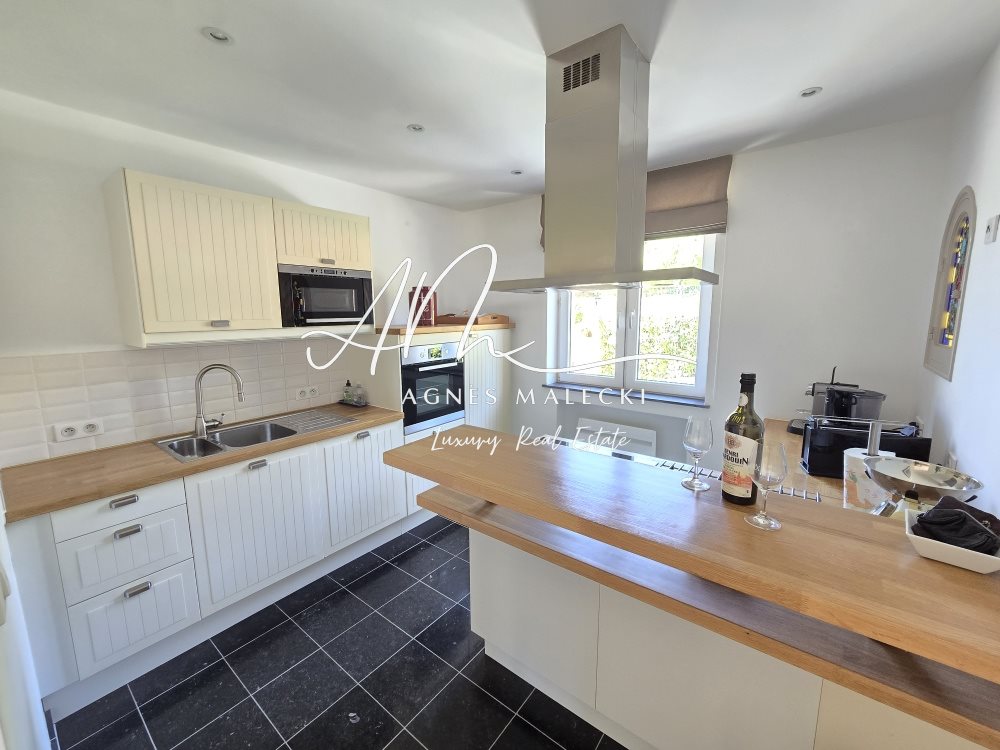 Maison à vendre, 150m², La Croix-Valmer