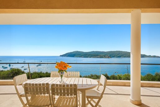 Maison 5 pièces 188 m² · à Hyères · 188 m² · 1 790 000 €
