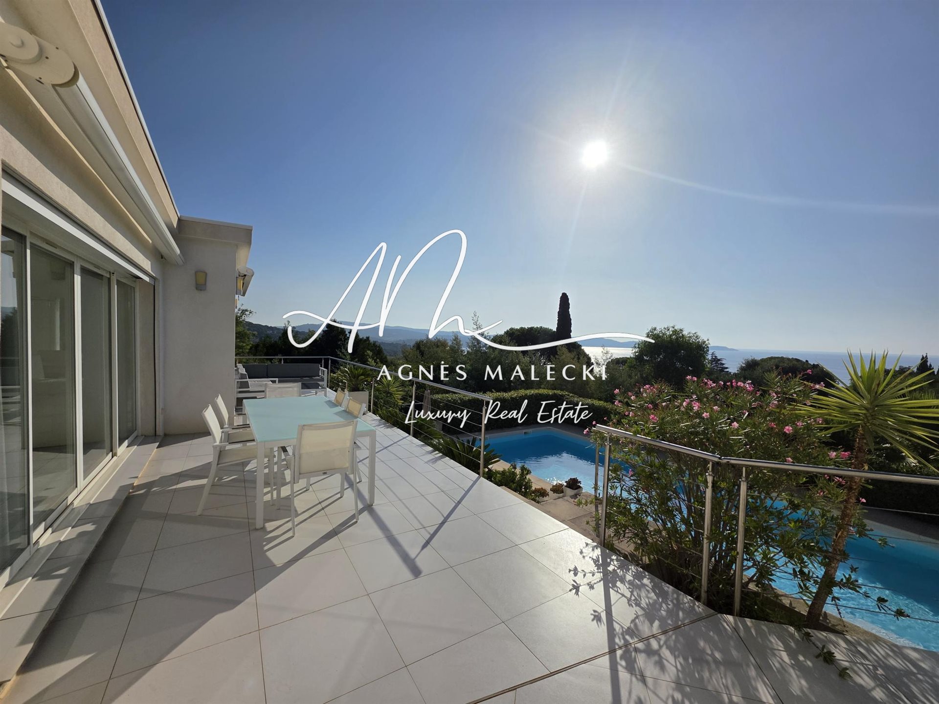 Maison à vendre, 309m², Cavalaire-sur-Mer