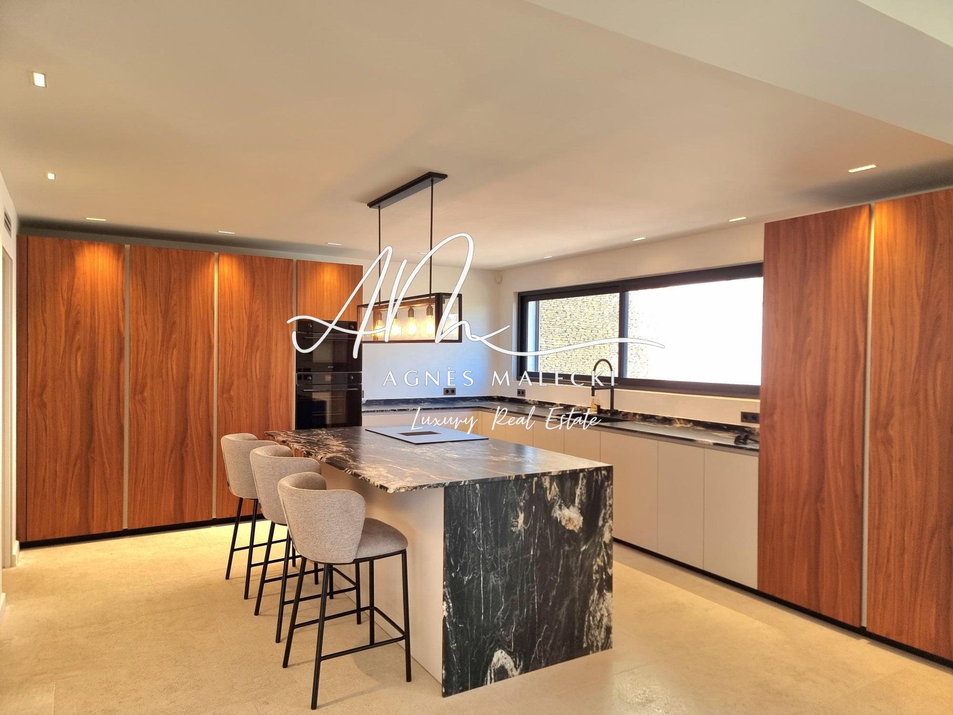 Maison à vendre, 205m², Rayol-Canadel-sur-Mer