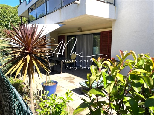 2 pièces 47 m² · à Cavalaire-sur-Mer · 47 m² · 330 000 €