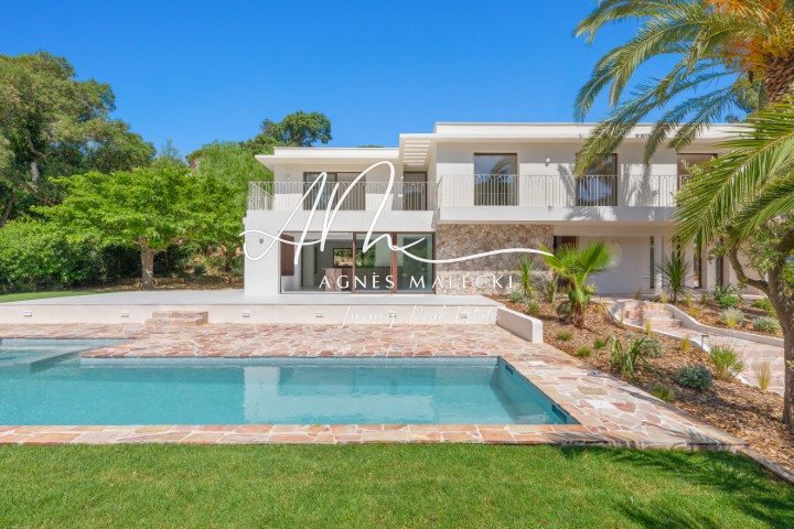 Maison à vendre, 230m², La Croix-Valmer