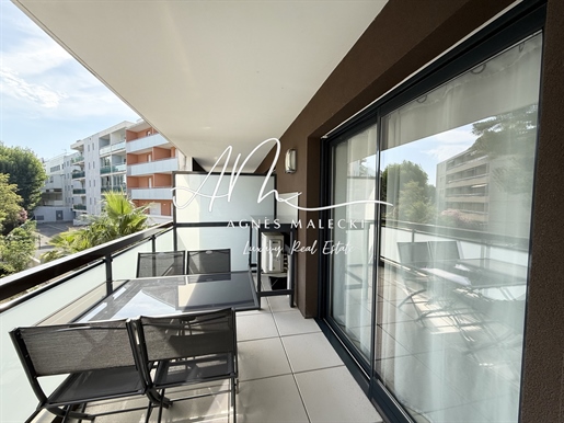 2 pièces 47 m² · à Cavalaire-sur-Mer · 47 m² · 290 000 €
