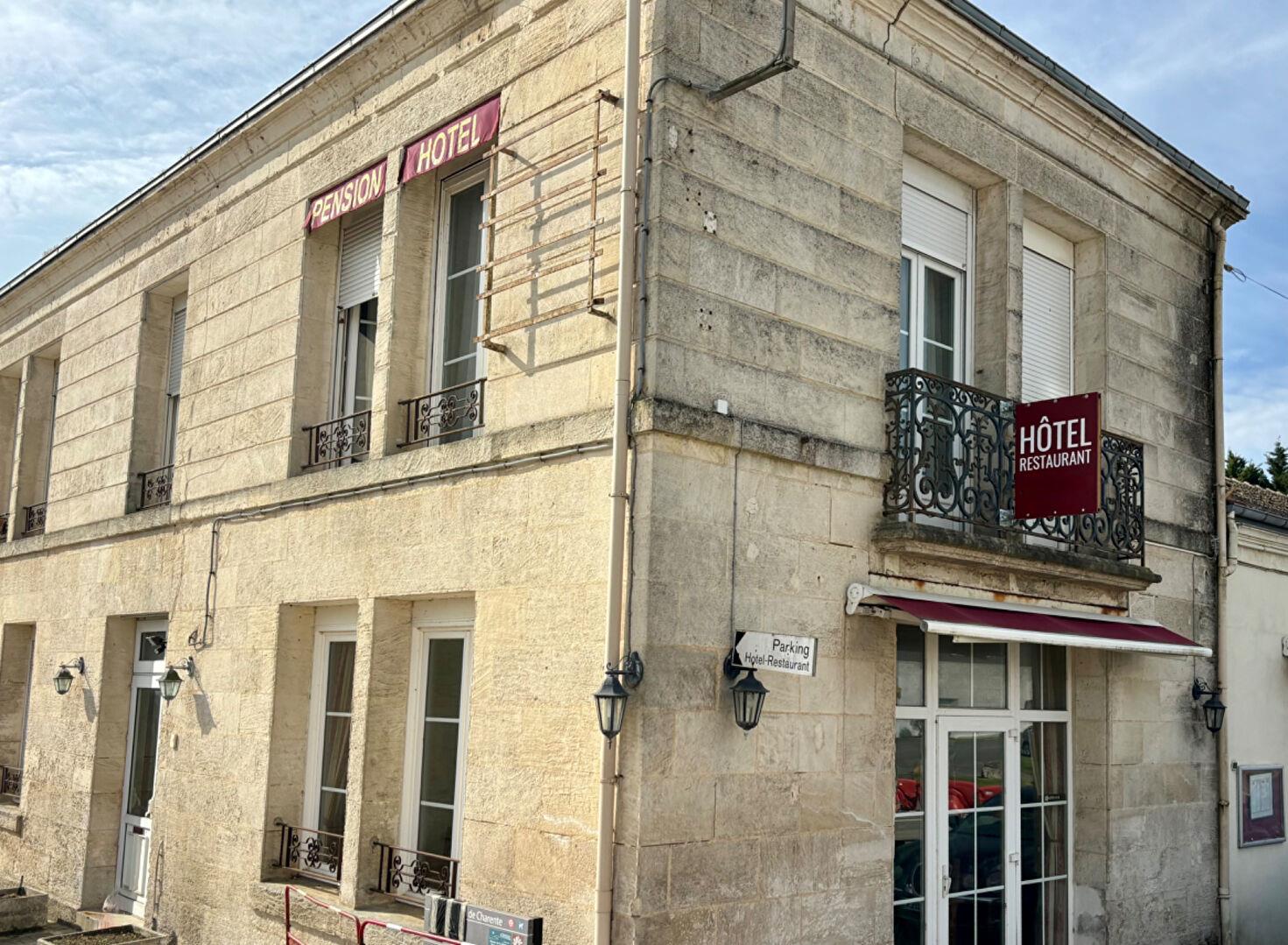 Maison à vendre, 380m², Rochefort