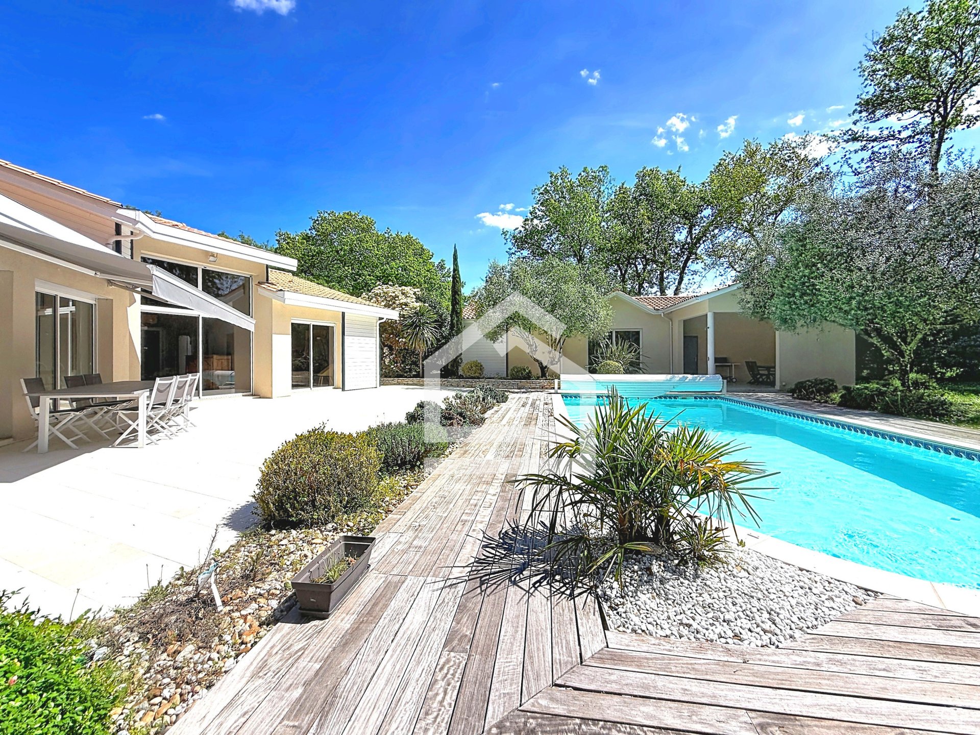Maison à vendre, 186m², Arsac
