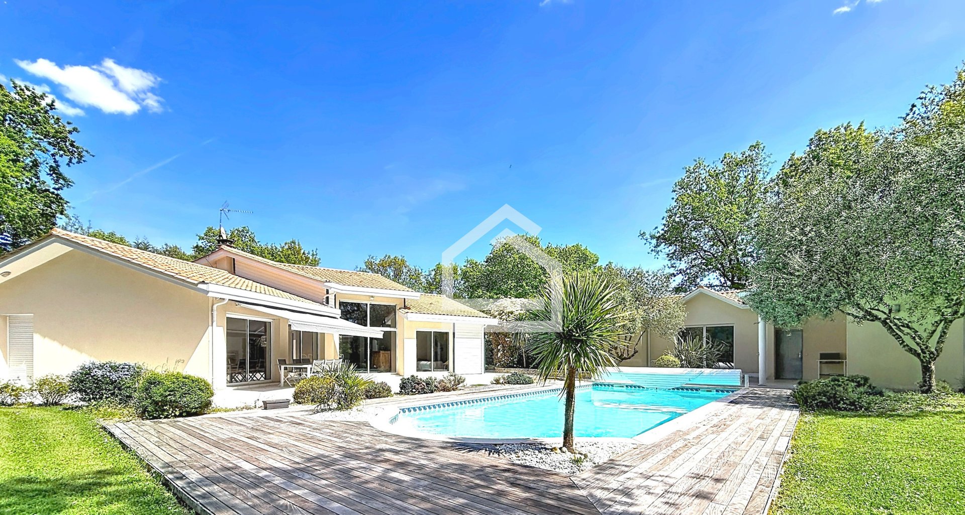 Maison à vendre, 186m², Arsac