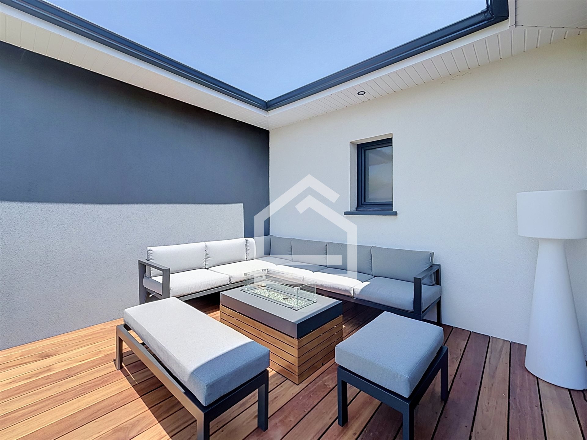 Maison à vendre, 175m², Soussans