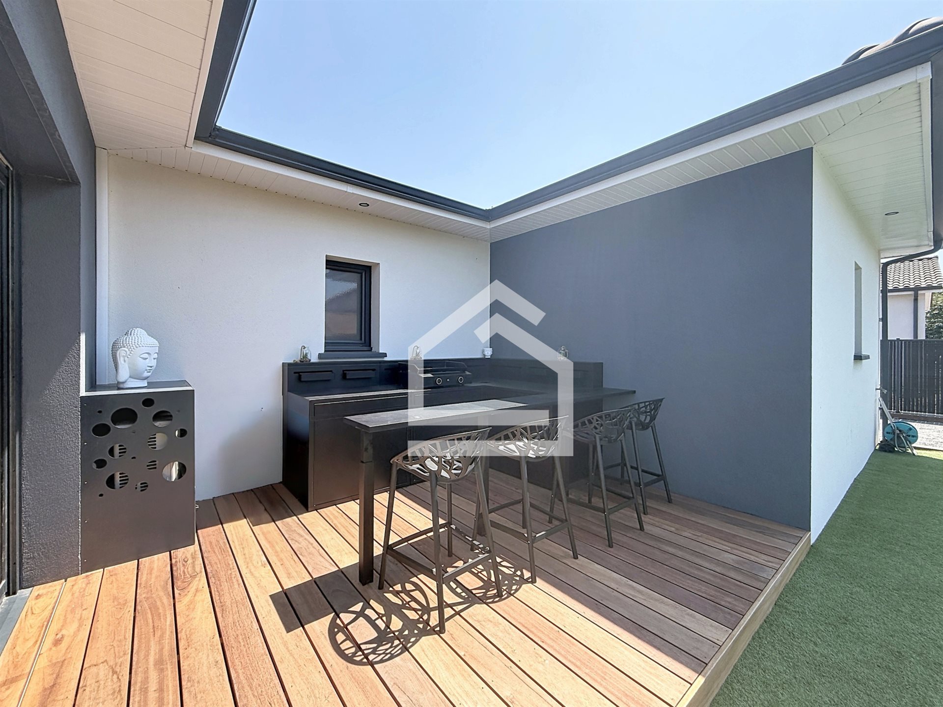 Maison à vendre, 175m², Soussans
