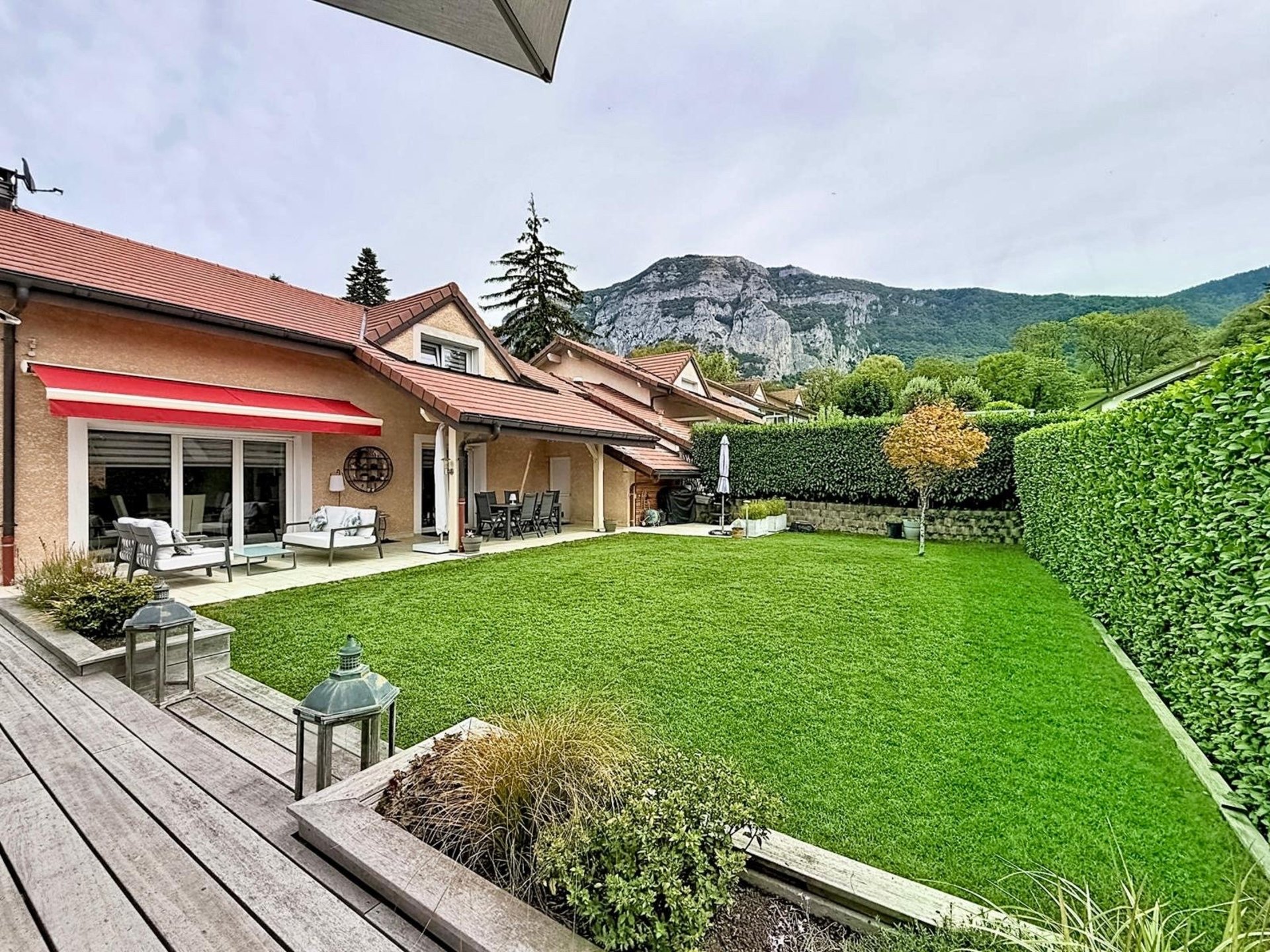 Maison à vendre, 190m², Collonges-sous-Salève