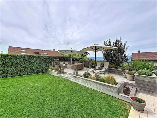 Maison 5 pièces 190 m² · à Collonges-sous-Salève · 190 m² · 790 000 €