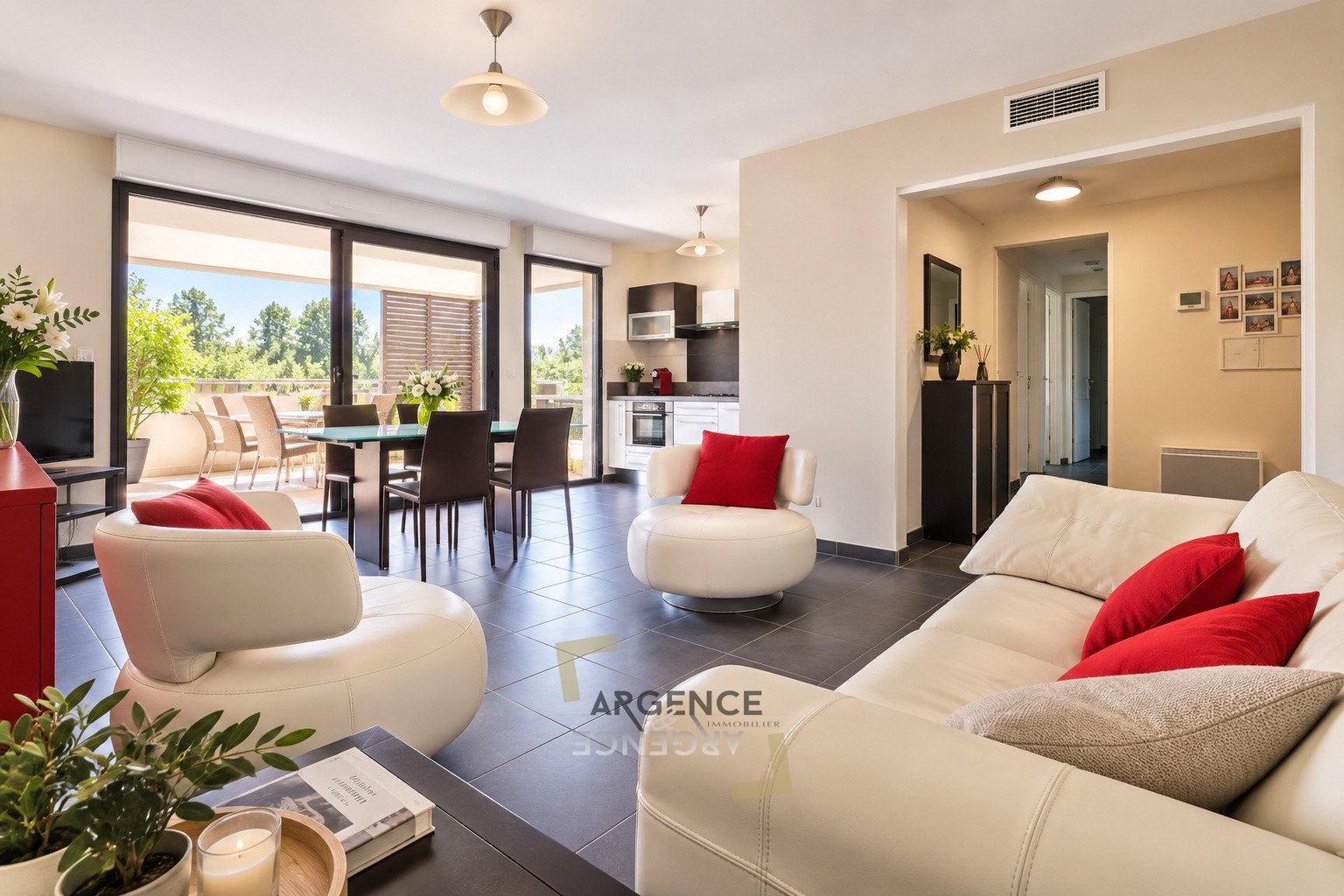 Apartment in Montpellier, Hôpitaux-Facultés - View 3