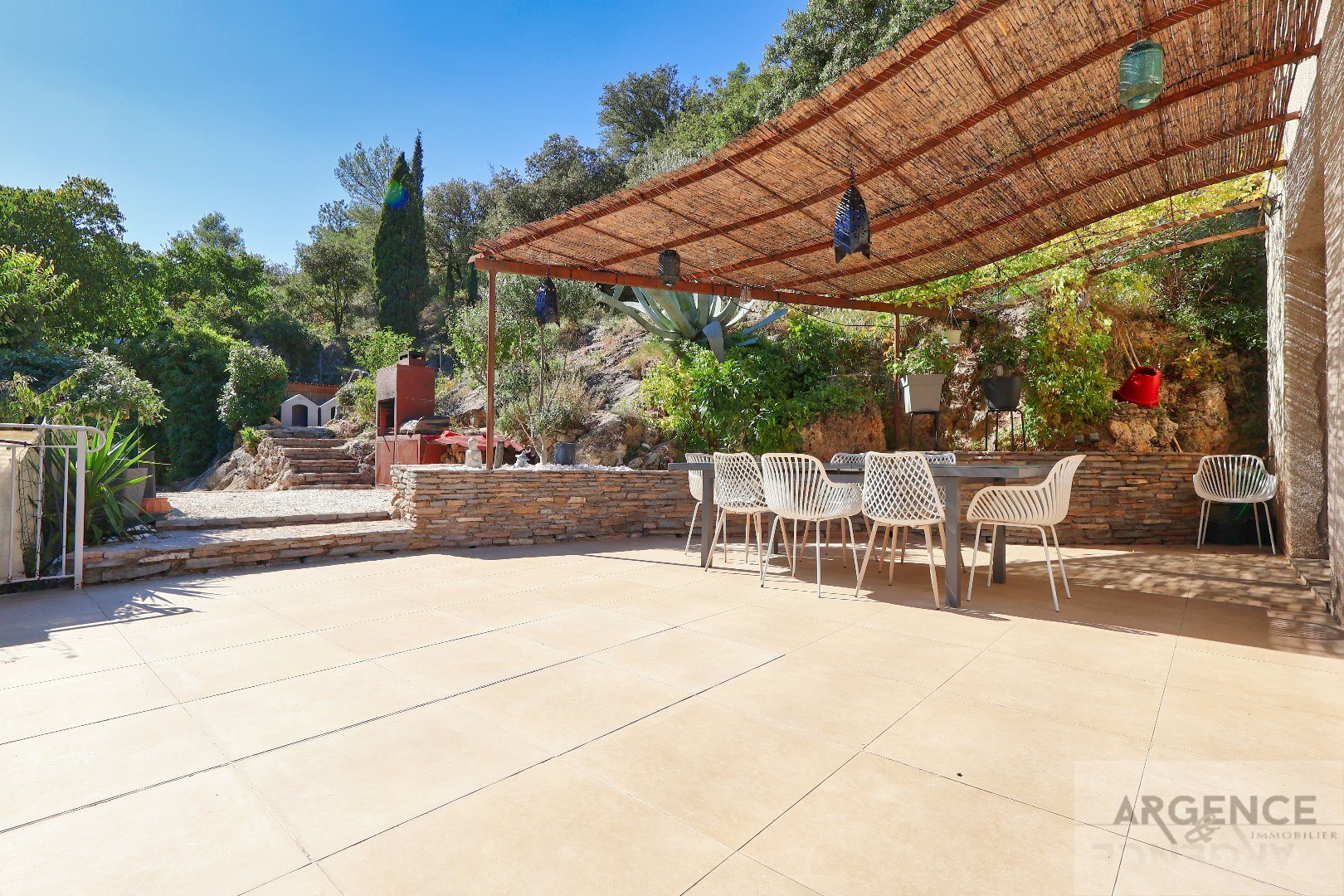 Maison à vendre, 291m², Saint-Guilhem-le-Désert