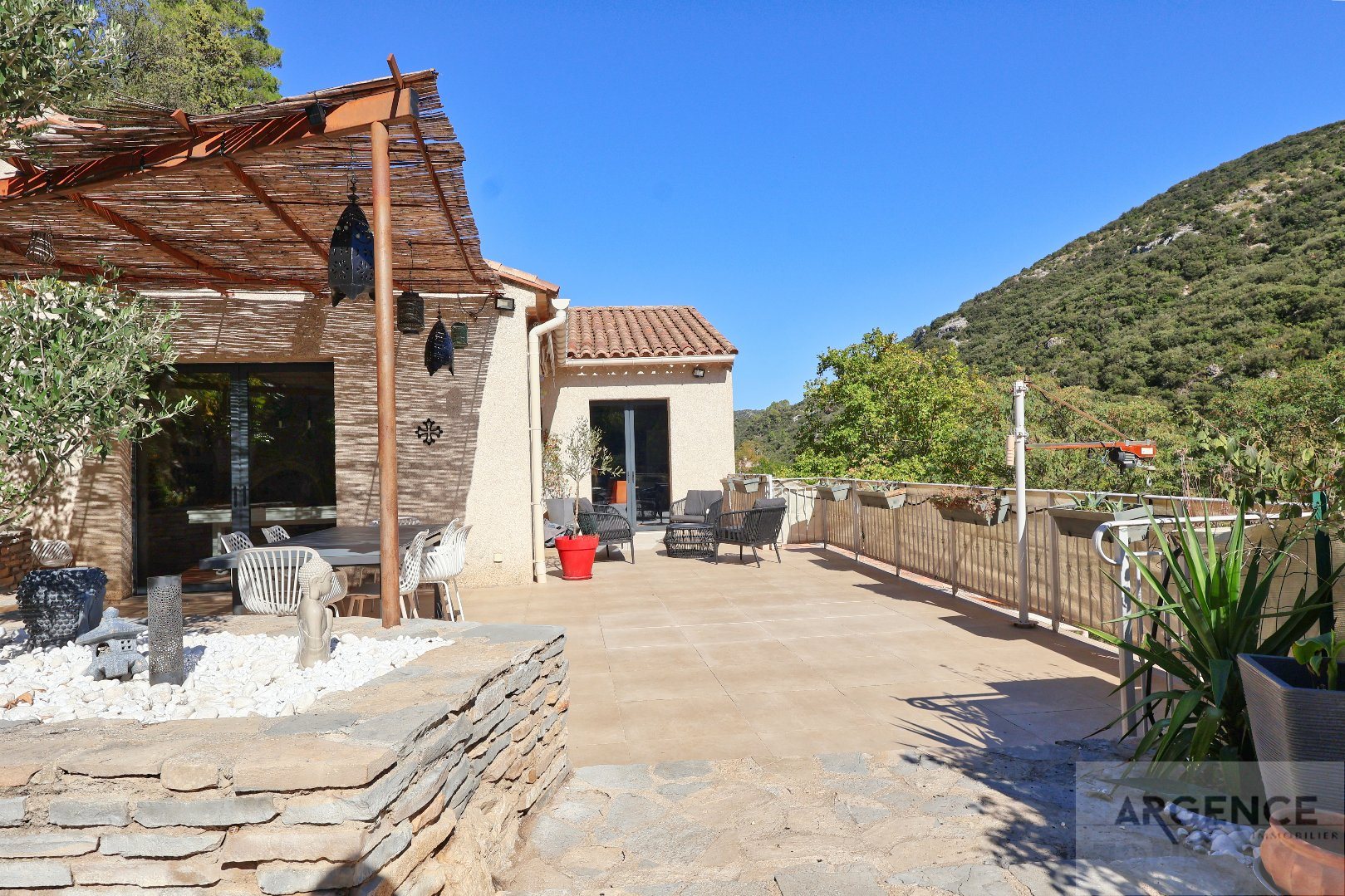 Maison à vendre, 291m², Saint-Guilhem-le-Désert