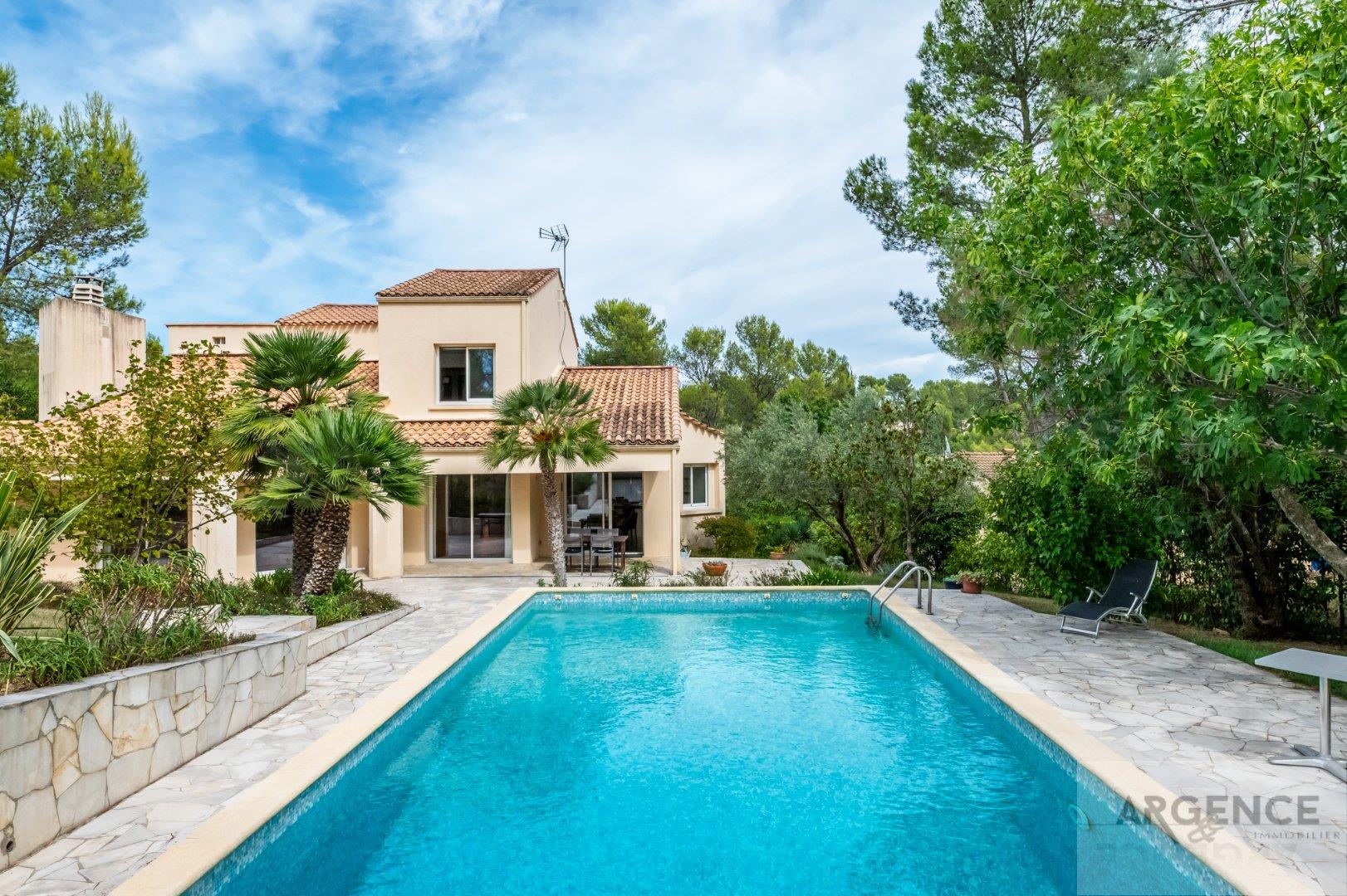 Maison à vendre, 220m², Saint-Clément-de-Rivière