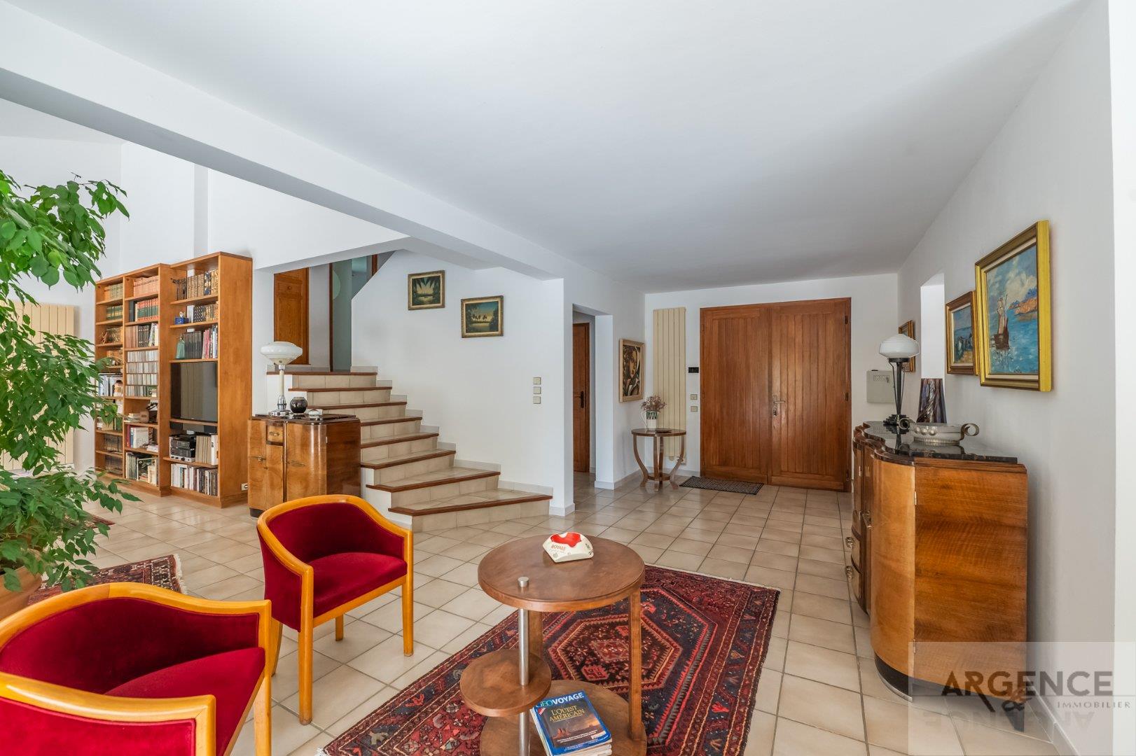 Maison à vendre, 220m², Saint-Clément-de-Rivière