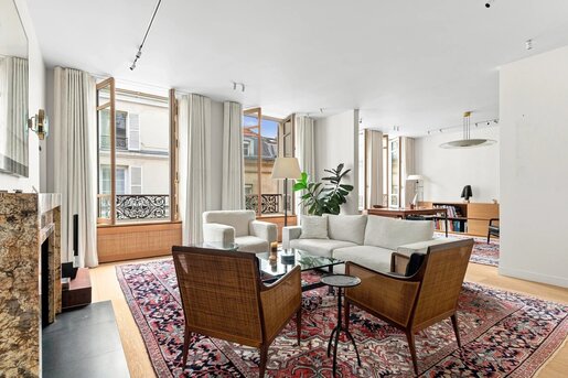 Appartement 5 pièces 145 m² · à Paris 7ème · 145 m² · 4 250 000 €