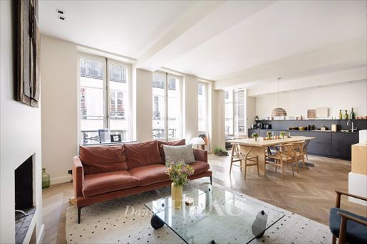 Appartement 5 pièces 100 m² · à Paris 7ème · 100 m² · 2 390 000 €