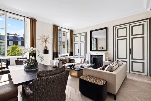 Appartement 2 pièces 67 m² · à Paris 7ème · 67 m² · 1 900 000 €