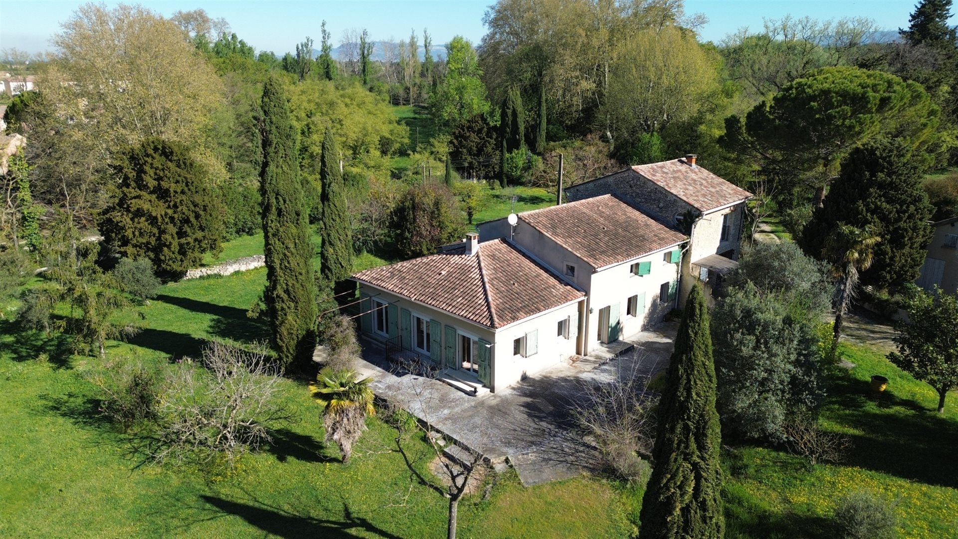 Maison à vendre, 270m², Pernes-les-Fontaines