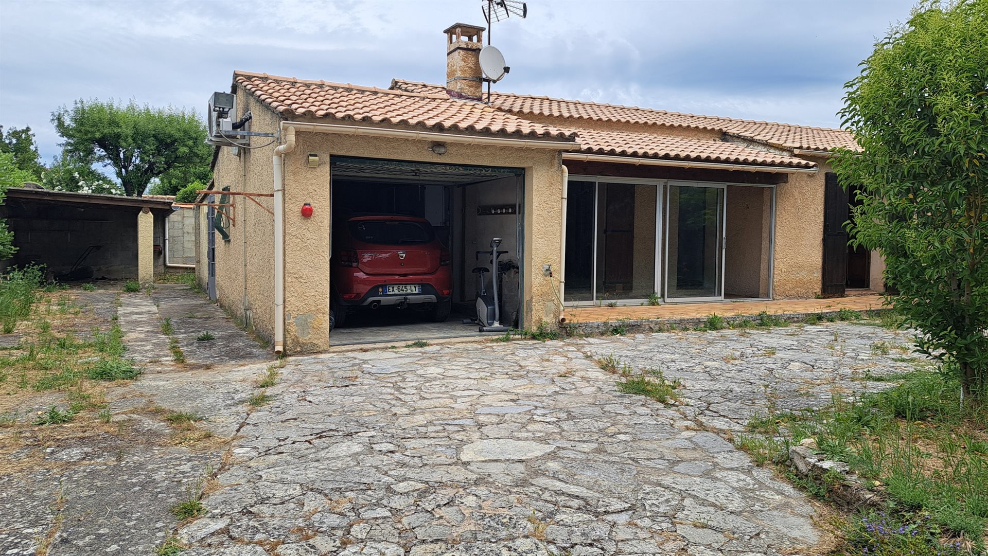 Maison à vendre, 81m², Caromb
