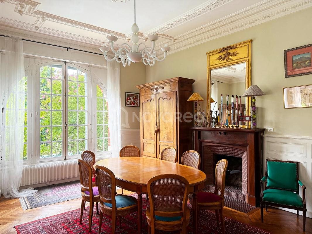 Maison à vendre, 323m², Pau