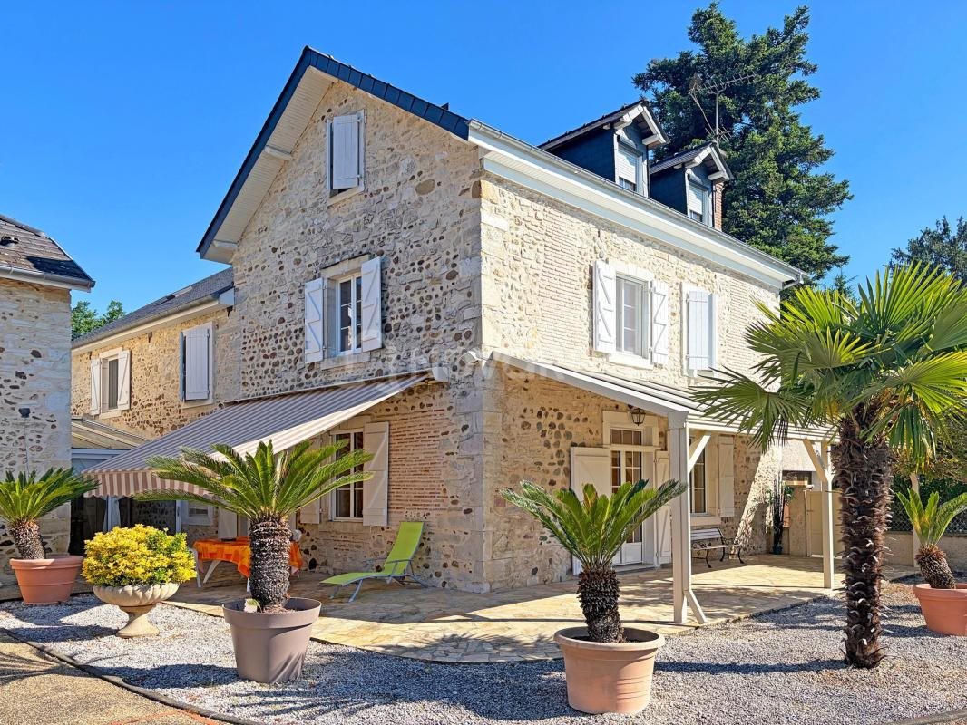Maison à vendre, 230m², Gan