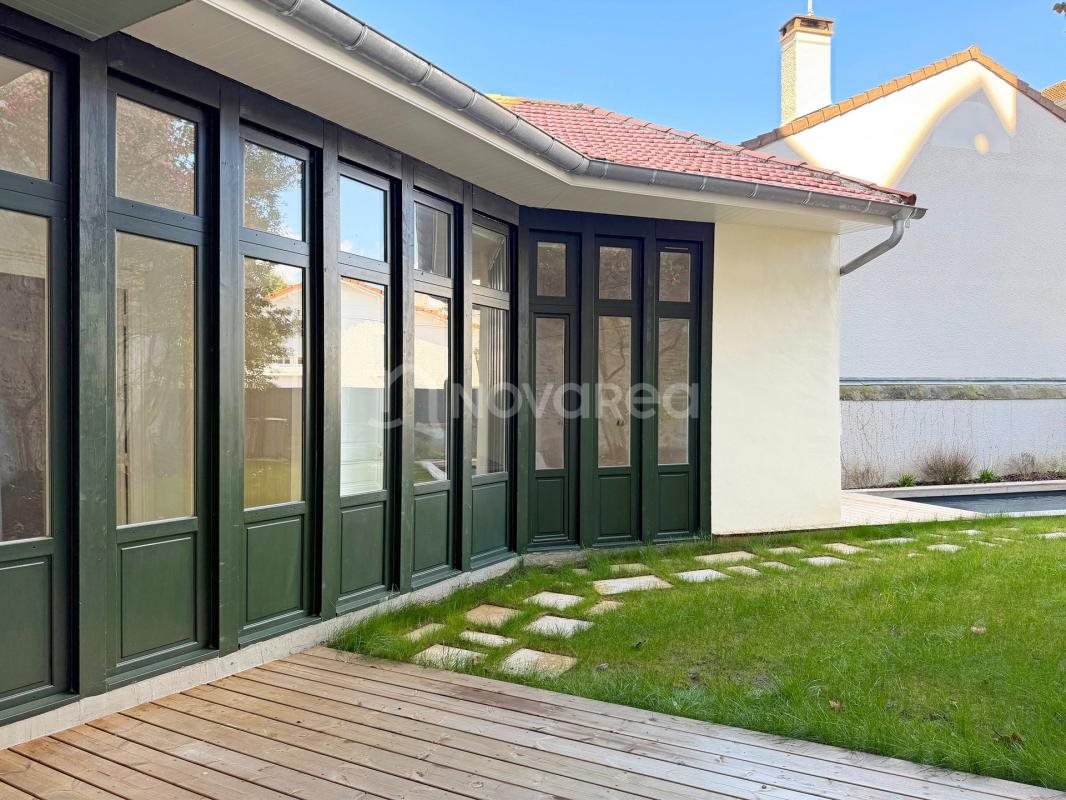 Maison à vendre, 247m², Pau