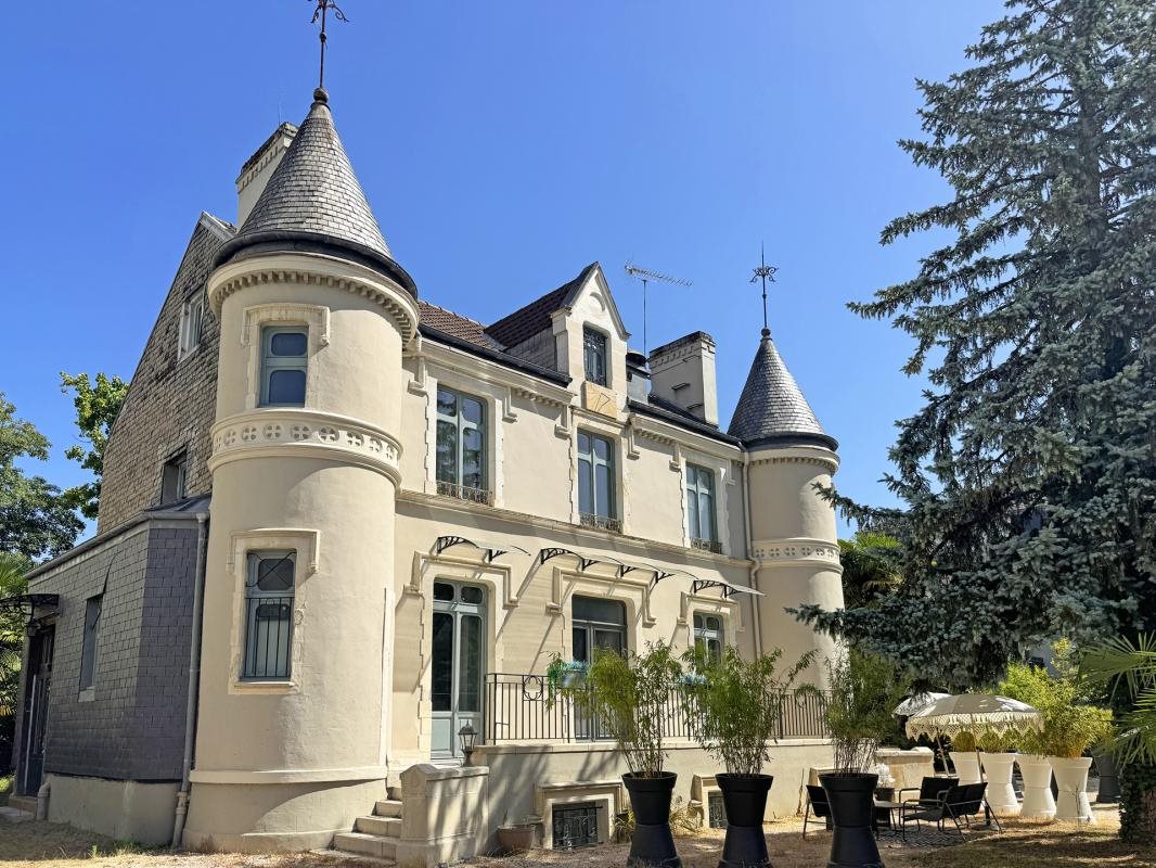 Maison à vendre, 395m², Pau
