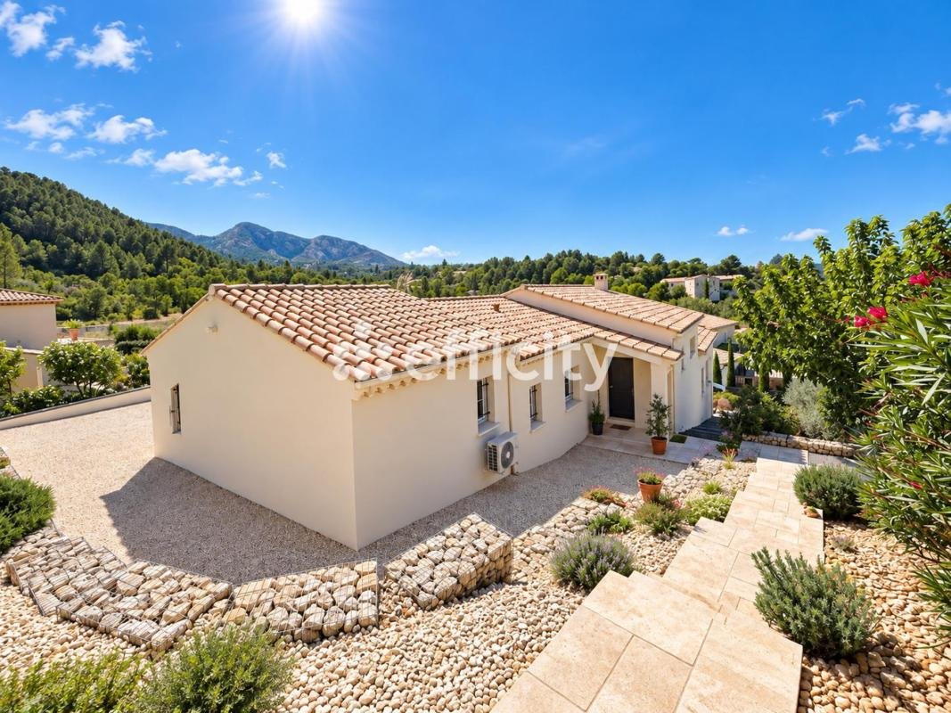 Maison à vendre, 142m², Nyons