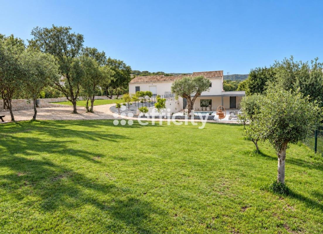 Maison à vendre, 140m², Saint-Montan